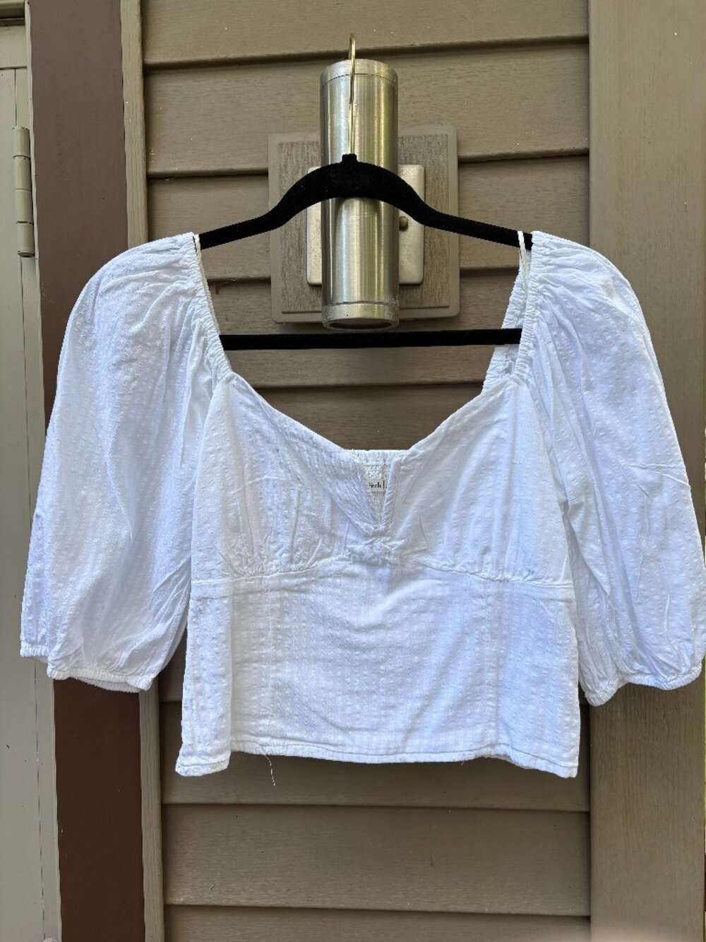 Abercrombie and Fitch white puff sleeve peasant blouse, women's S
